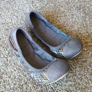 Dexflex Comfort nakeskin print flats